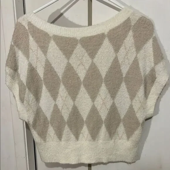 Free People Chic Argyle Tan White V-Neck Sweater - Picture 8 of 10